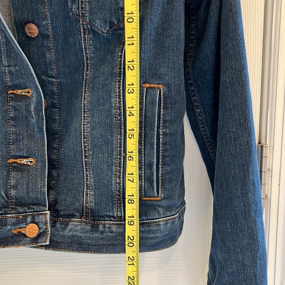 Loft Jean Jacket  S with Copper Buttons and Fitted Seaming 2% Spandex for fit. - Picture 7 of 7